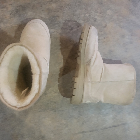 Boots 7.5-8.5 - Picture 5 of 8